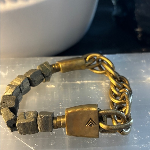 Jewelry - Silpada K&R Raw Pyrite Bracelet | Chunky Bronze Chain